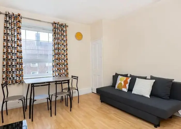 Tranquil 1Br In South Bank With Onsite Parking